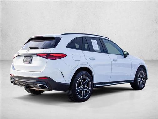 Polar White 2026 Mercedes-Benz GLC 300 4MATIC