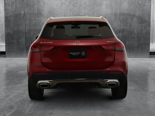 2021 Mercedes-Benz GLA 250 Base 4MATIC