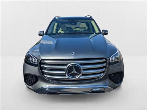 2026 Mercedes-Benz GLS 450 4MATIC