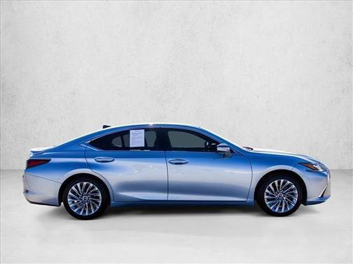 2022 Lexus ES 350 Ultra Luxury