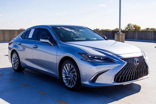 2022 Lexus ES 350 Ultra Luxury