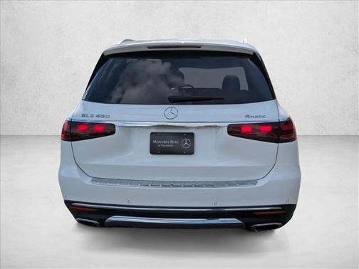 2026 Mercedes-Benz GLS 450 4MATIC