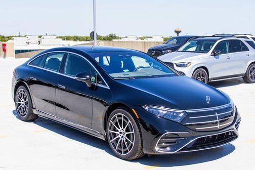 Black 2026 Mercedes-Benz EQS 450 4MATIC