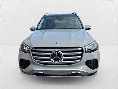 2026 Mercedes-Benz GLS 450 4MATIC