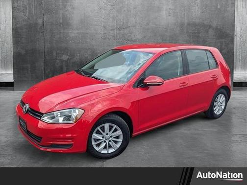 2017 Volkswagen Golf TSI Wolfsburg Edition 4-Door