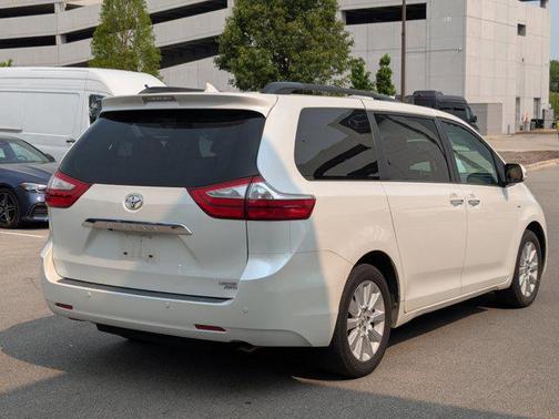 2016 Toyota Sienna Limited