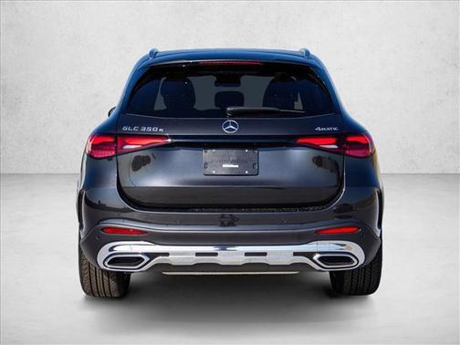 2026 Mercedes-Benz GLC 350e Base
