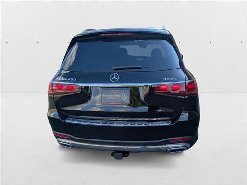 2026 Mercedes-Benz GLS 450 4MATIC