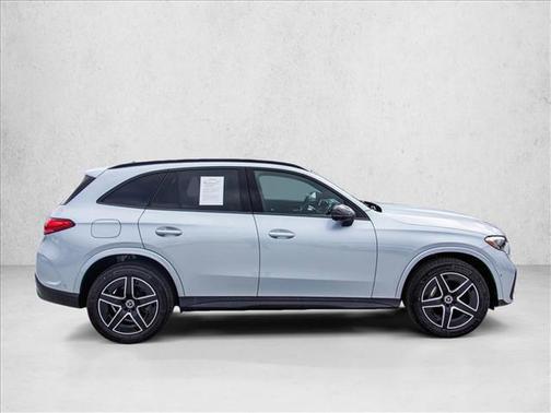 Cirrus Silver Metallic 2026 Mercedes-Benz GLC 300 4MATIC