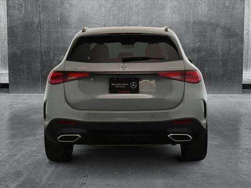 2025 Mercedes-Benz GLC 300 4MATIC