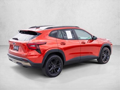 Cayenne Orange Metallic 2024 Chevrolet Trax FWD ACTIV