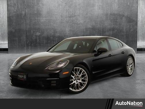 2022 Porsche Panamera Platinum Edition