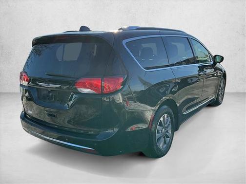 2019 Chrysler Pacifica Touring-L Plus
