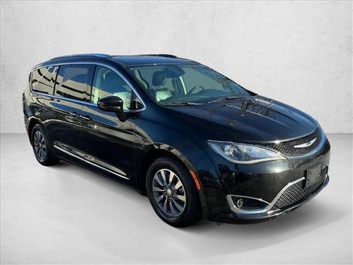 2019 Chrysler Pacifica Touring-L Plus
