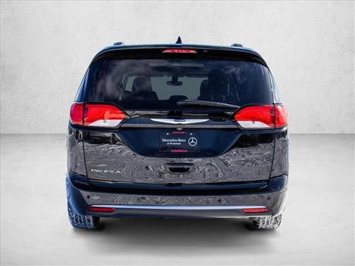 2019 Chrysler Pacifica Touring-L Plus