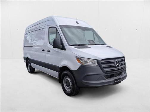 2025 Mercedes-Benz Sprinter 2500 Standard Roof