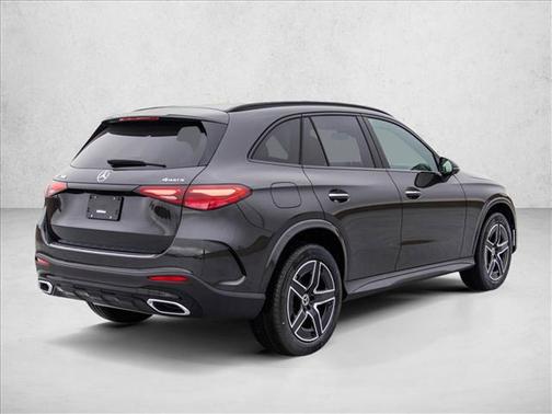 2026 Mercedes-Benz GLC 300 4MATIC