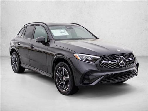2026 Mercedes-Benz GLC 300 4MATIC