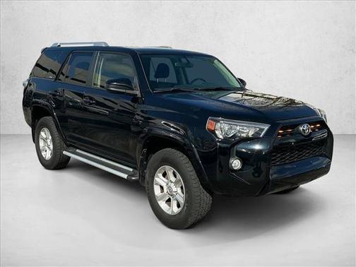 Midnight Black Metallic 2018 Toyota 4Runner SR5