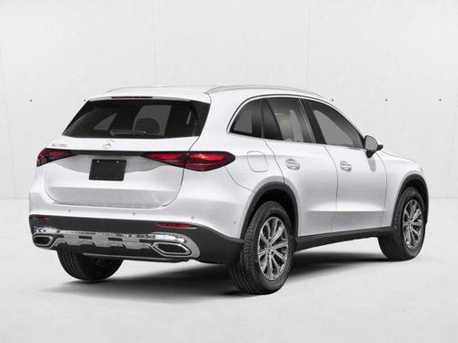 MANUFAKTUR Moonlight White Metallic 2026 Mercedes-Benz GLC 300 4MATIC