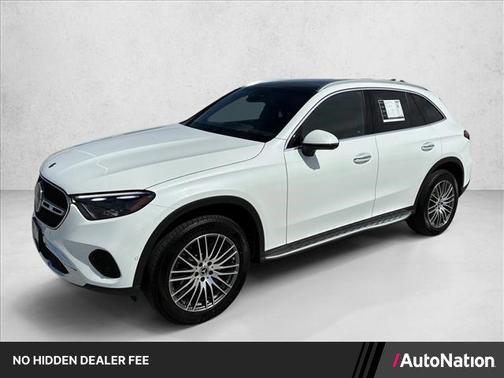 MANUFAKTUR Moonlight White Metallic 2026 Mercedes-Benz GLC 300 4MATIC
