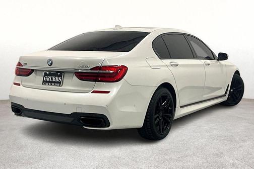 2019 BMW 750 i xDrive