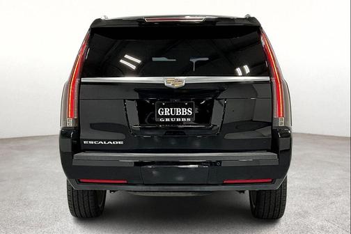 2017 Cadillac Escalade Platinum