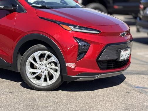 2023 Chevrolet Bolt EUV LT
