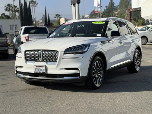 2023 Lincoln Aviator STANDARD