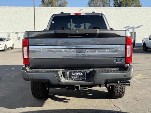 2022 Ford F-250 PLATINUM