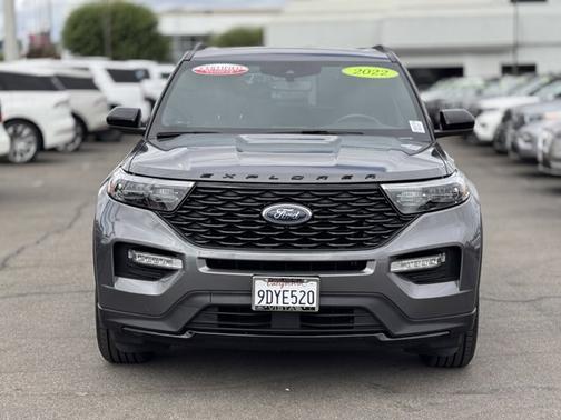 2022 Ford Explorer ST-LINE