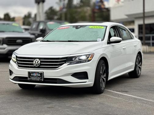 2022 Volkswagen Passat 2.0T SE