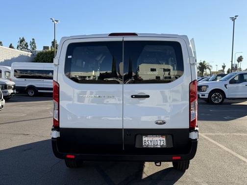2019 Ford Transit-250 130 WB LOW ROOF CARGO