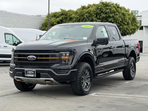AGATE BLACK METALLIC 2022 Ford F-150 TREMOR