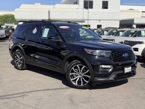2022 Ford Explorer ST-LINE
