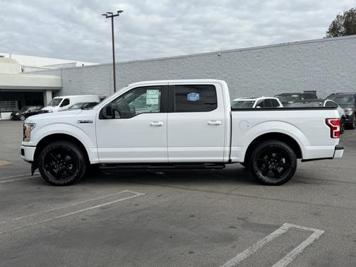 AGATE BLACK METALLIC 2023 Ford F-150 XLT