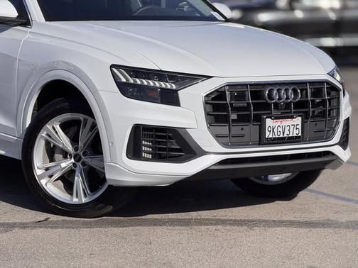 2023 Audi Q8 55 QUATTRO PREMIUM