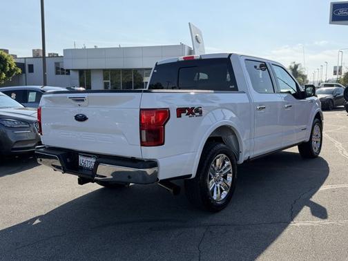 OXFORD WHITE 2019 Ford F-150 LARIAT