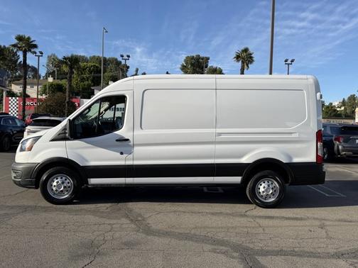 OXFORD WHITE 2023 Ford Transit-250 T-250 148 MED RF 9070 GVWR