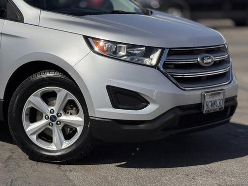 2018 Ford Edge SE