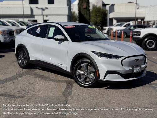 2021 Ford Mustang Mach-E SELECT