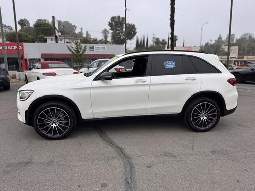 2022 Mercedes-Benz GLC 300 BASE