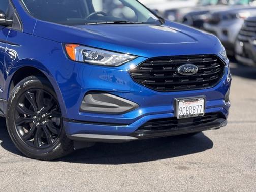 2022 Ford Edge SE