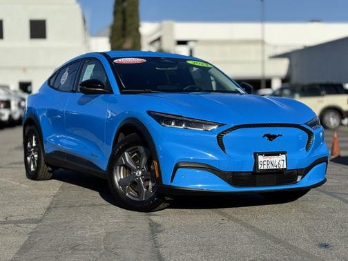 2023 Ford Mustang Mach-E SELECT