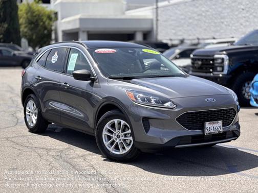 2022 Ford Escape SE