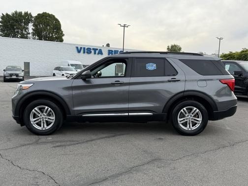 CARBONIZED GRAY METALLIC 2022 Ford Explorer XLT