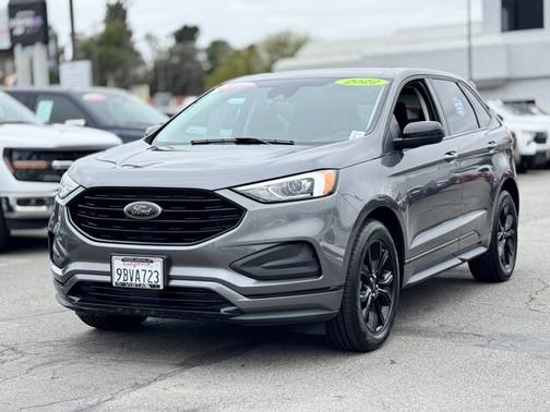 2022 Ford Edge SE