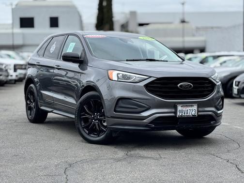 2022 Ford Edge SE