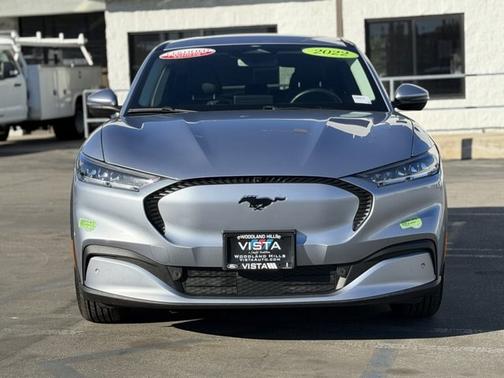 2022 Ford Mustang Mach-E SELECT