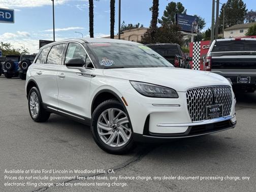 PRISTINE WHITE MET 3C 2023 Lincoln Corsair STANDARD